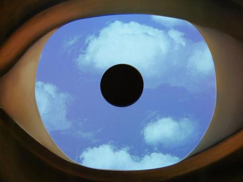 Exhibition Rene Magritte / Inside Atomium